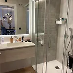 Paraiso Old Town&beach With Balcony Apartamento *