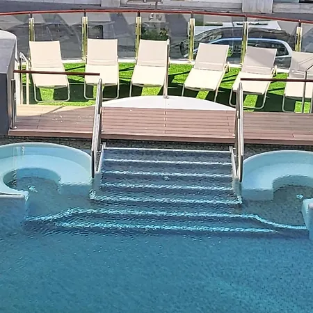 Paraiso Old Town&beach With Balcony Apartment *